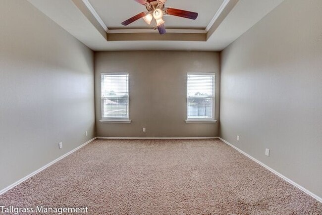 Building Photo - 2/2/2 Patio Home With Pond View!