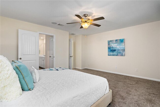 Building Photo - 151 Diamond Point Dr