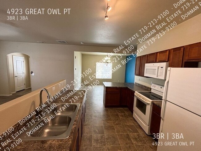 Building Photo - 4923 Great Owl Point