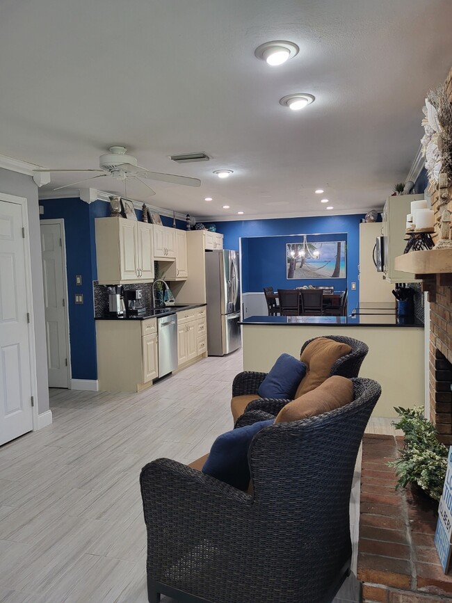 Building Photo - 1452 Mallard Pl