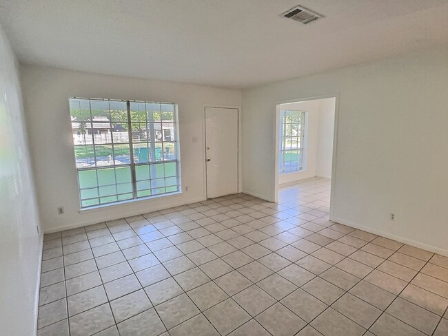 Building Photo - 3-Bedroom Home Near Downtown Ocean Springs in the Golf Cart District