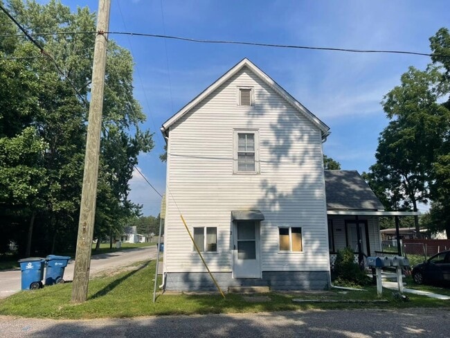 Primary Photo - 2900 S 13th St