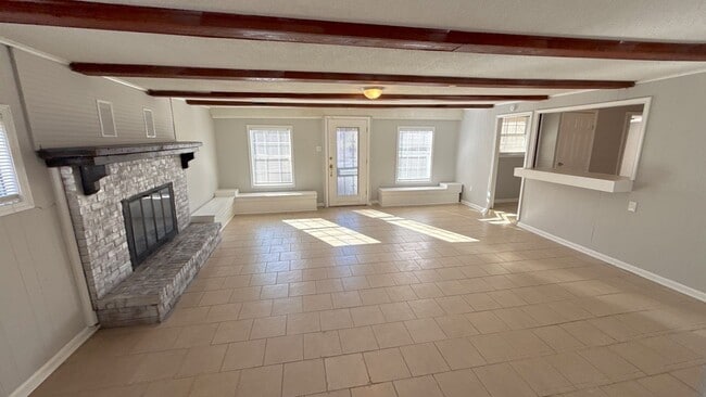 Building Photo - 3494 Cane Ridge Dr