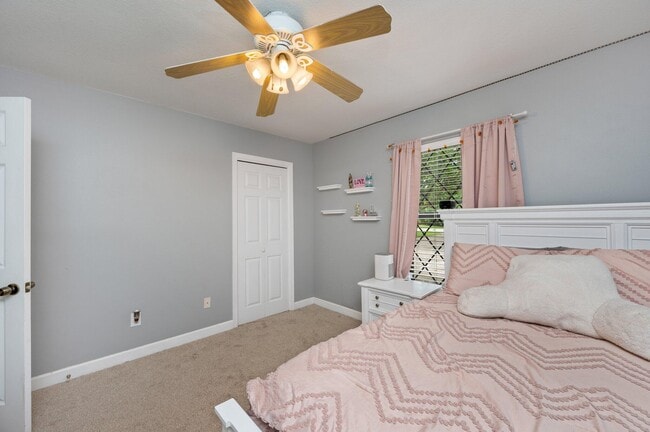 Building Photo - 615 St Martin Cove