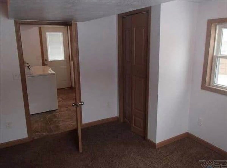 Building Photo - 1317 S Gary Dr