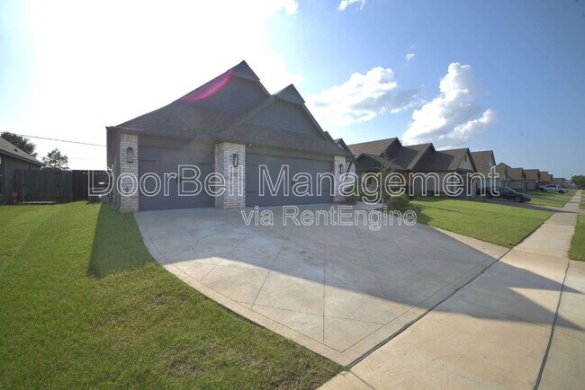 Building Photo - 4432 S 177th E Ave