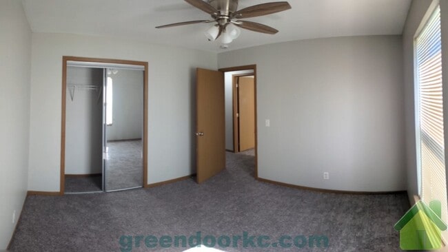 Building Photo - 809 Fall Meadow Ln