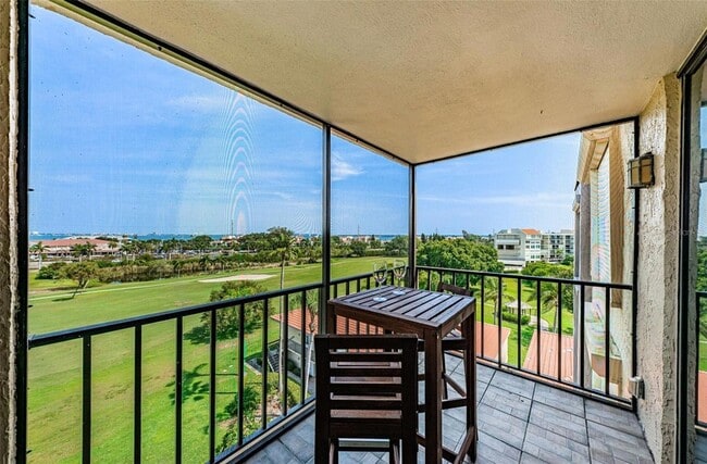 Building Photo - 6104 Palma Del Mar Blvd S