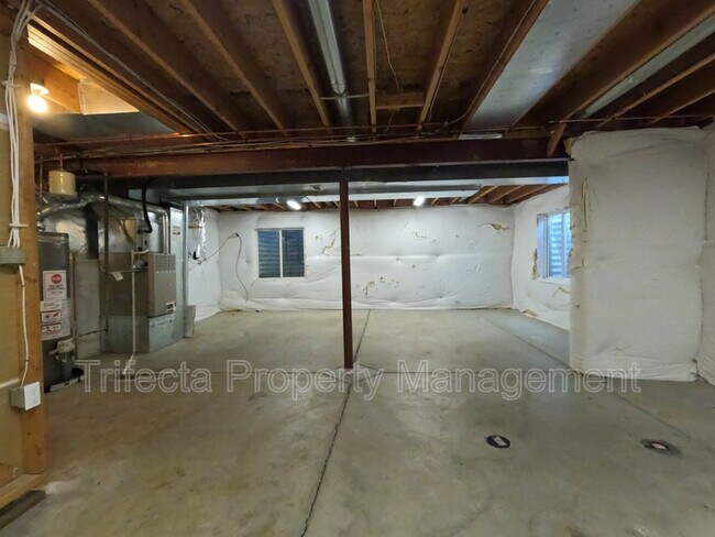 Building Photo - 7420 Matheson Dr
