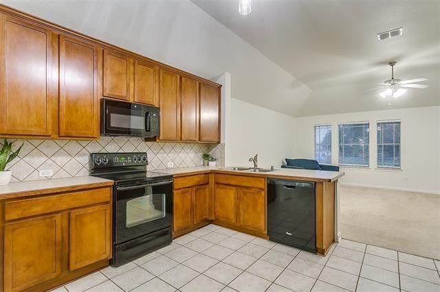 Building Photo - 2661 Calmwater Dr