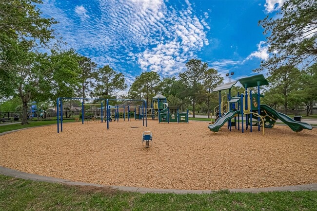 Building Photo - 223 Owens Park Dr