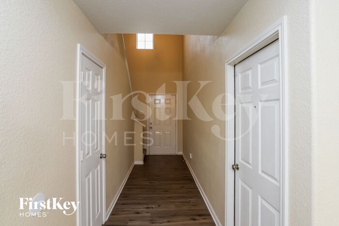 Building Photo - 5707 Fossil Canyon