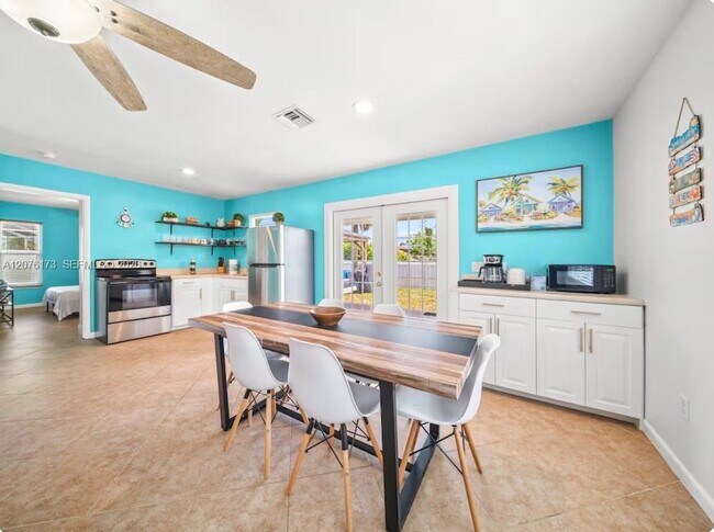 Building Photo - 1261 Bonefish Ct