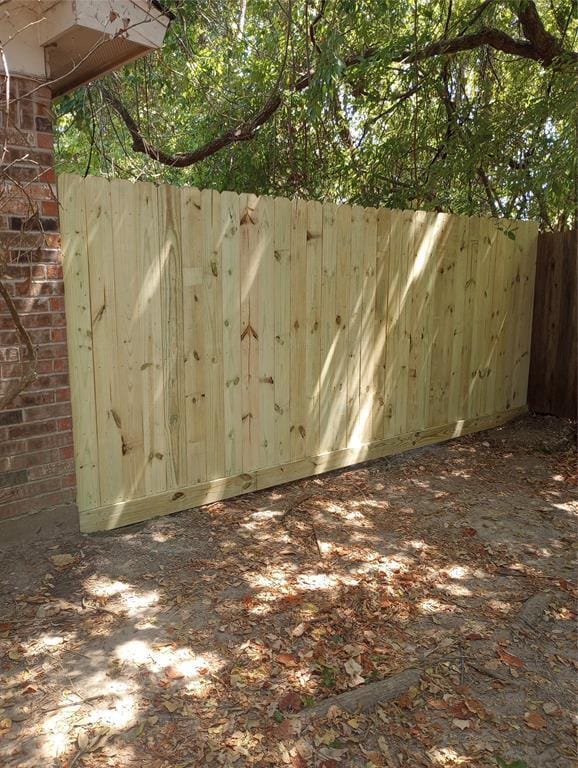 Building Photo - 8002 Knightwood Forest Dr