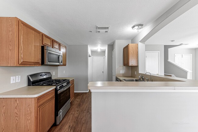 Building Photo - 20347 Hunterclif Ln