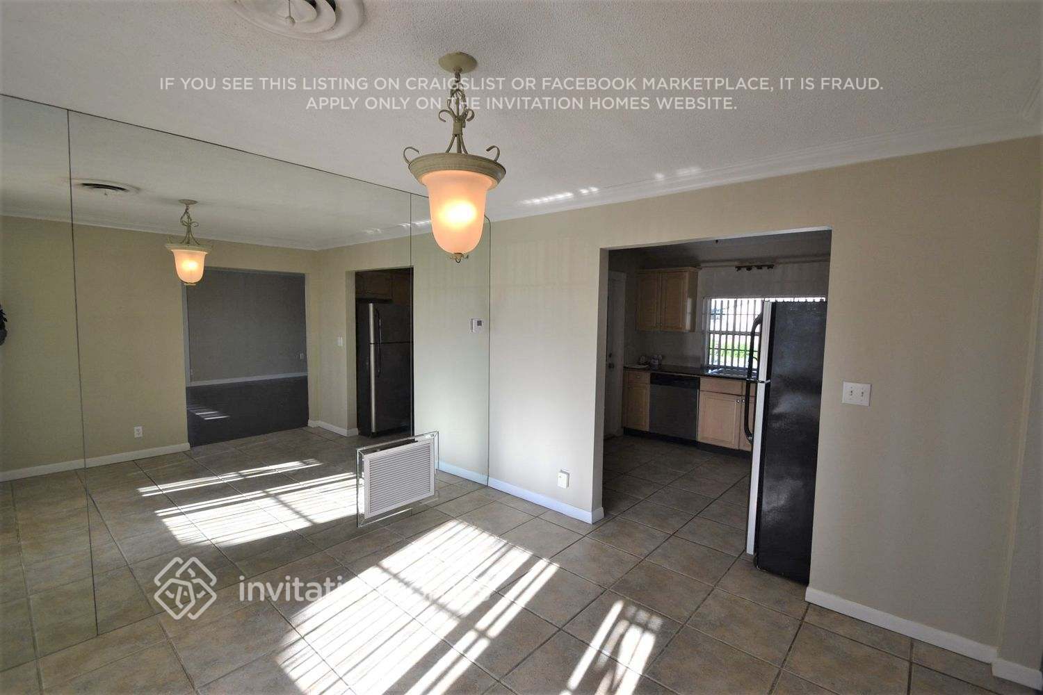 Building Photo - 1501 N 46th Ave