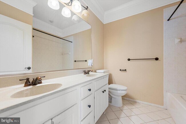 Building Photo - 604 Masters Dr