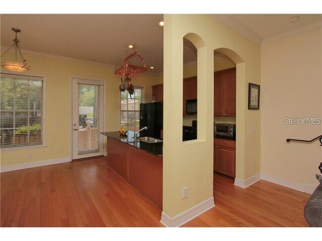 Building Photo - 2902 Hansen Manor Ln