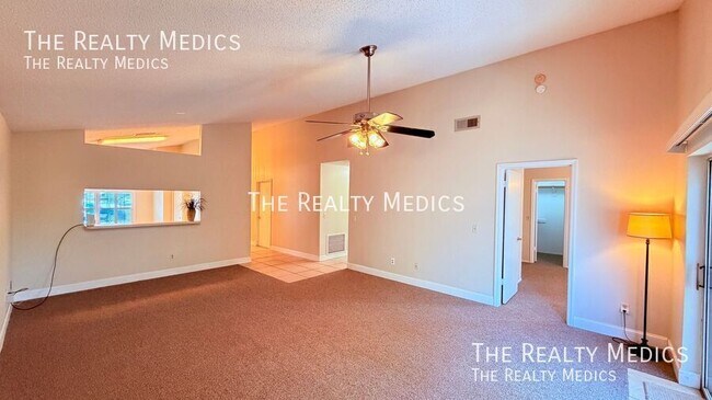 Building Photo - 10725 Brice Ct