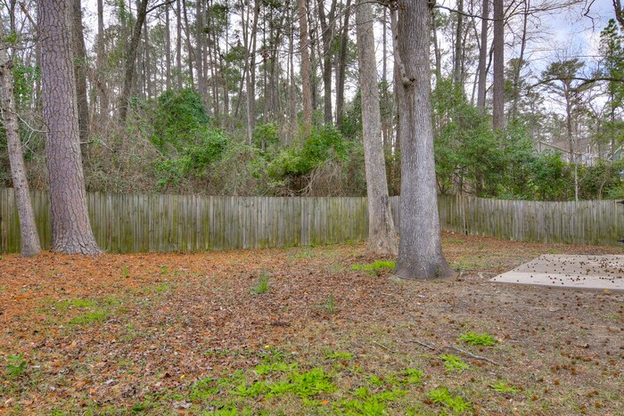 Building Photo - 357 Forest Ct