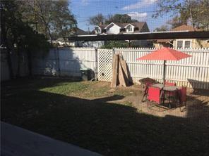 Building Photo - 813 W Eighth St