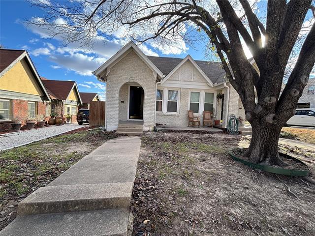 Building Photo - 3817 Crestline Rd