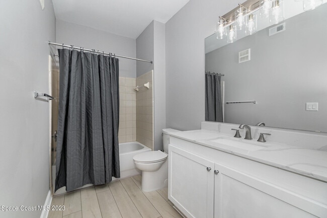 Building Photo - 6421 Borasco Dr