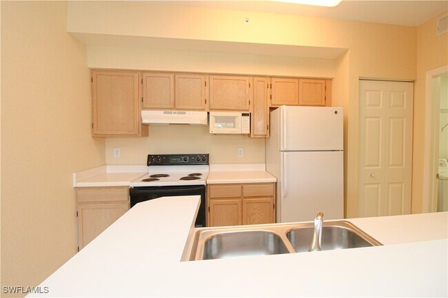 Building Photo - 4620 St Croix Ln