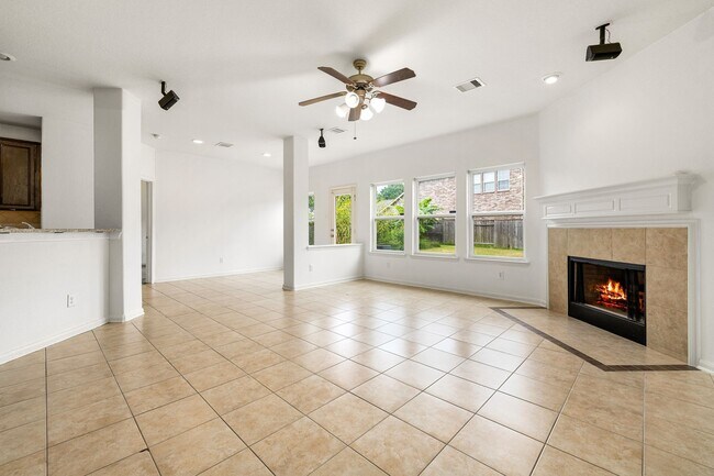 Building Photo - 9415 Herons Grove Ln