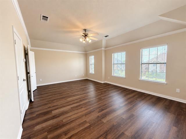 Building Photo - 1572 Barksdale Dr