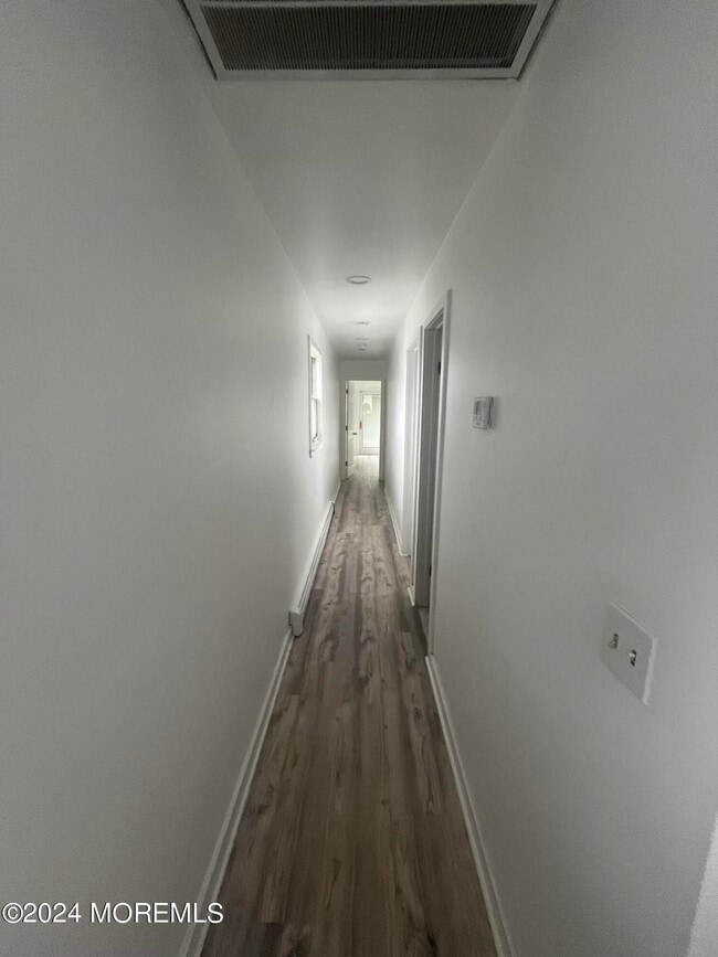 Building Photo - 9 Kearney St