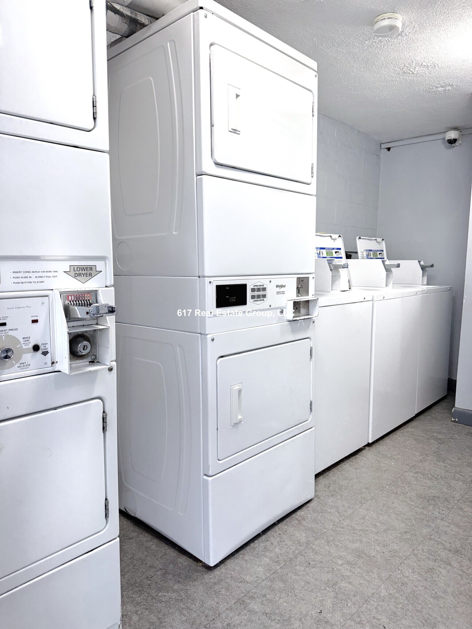 Building Photo - 172 N Beacon St