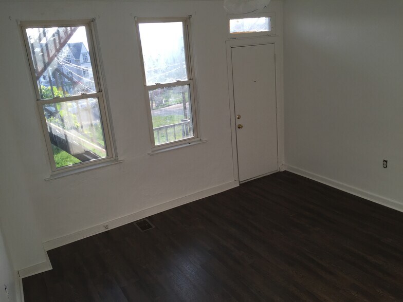 Building Photo - 3209 Ward St