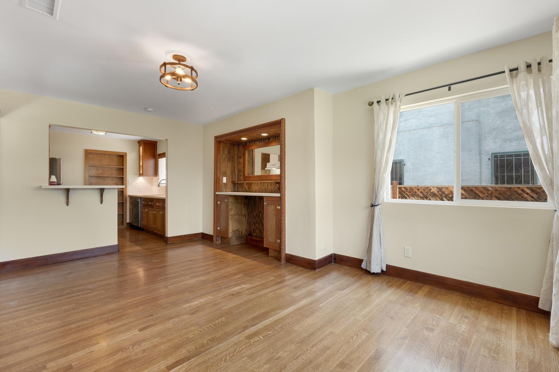 Built in Custom Bar - 1168 N Westmoreland Ave