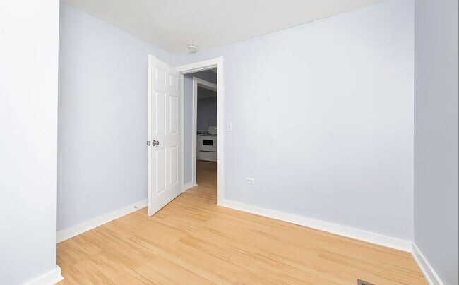 Building Photo - 1044 Muskegon Ave NW