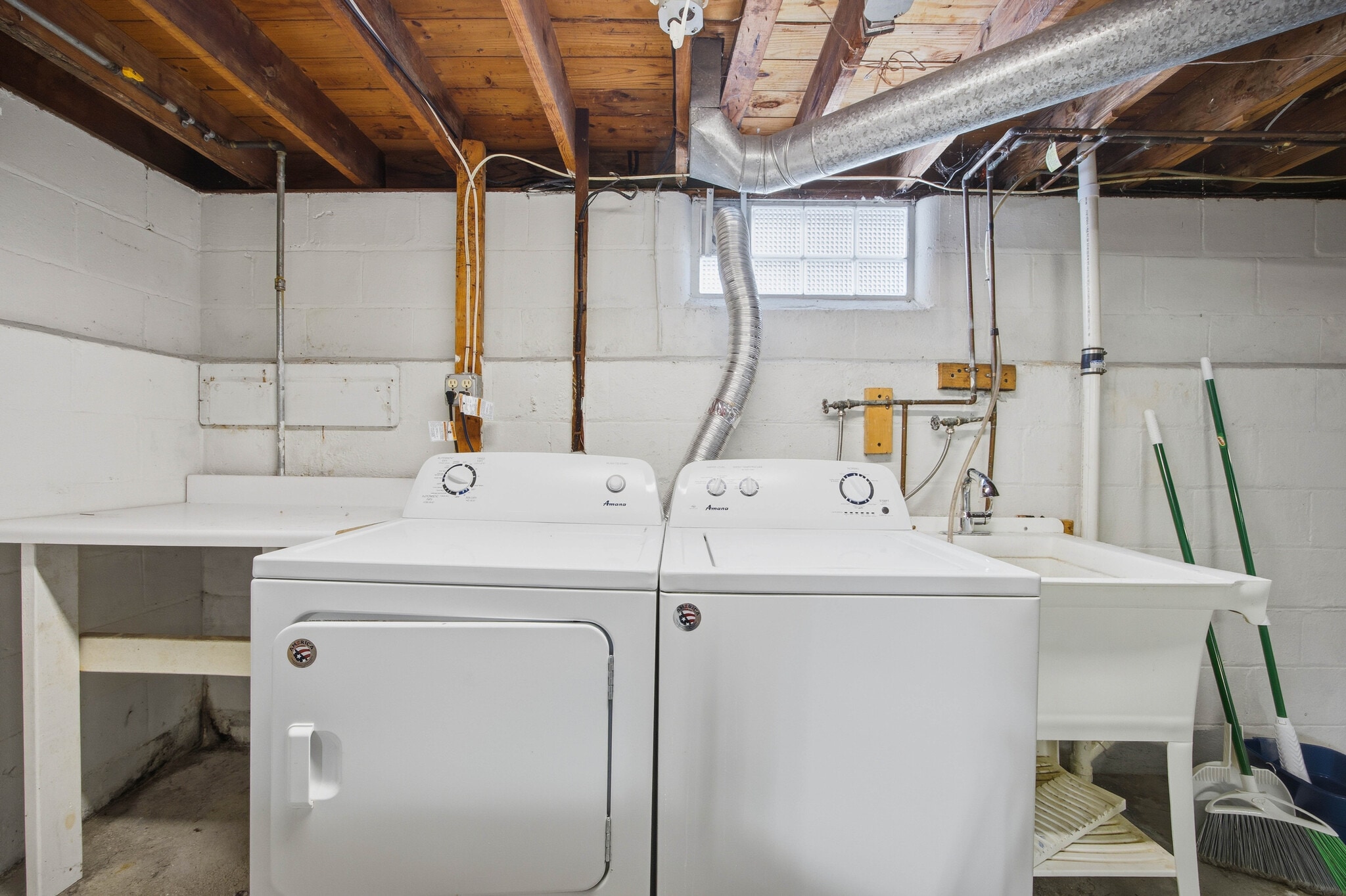 Building Photo - 470 Falstaff Rd