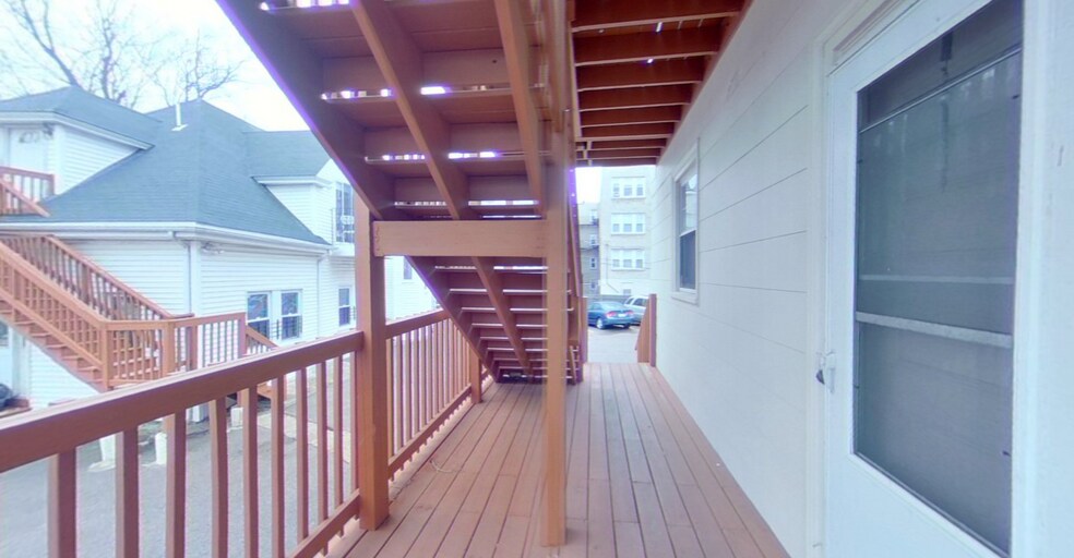 Building Photo - 12 Gardner St