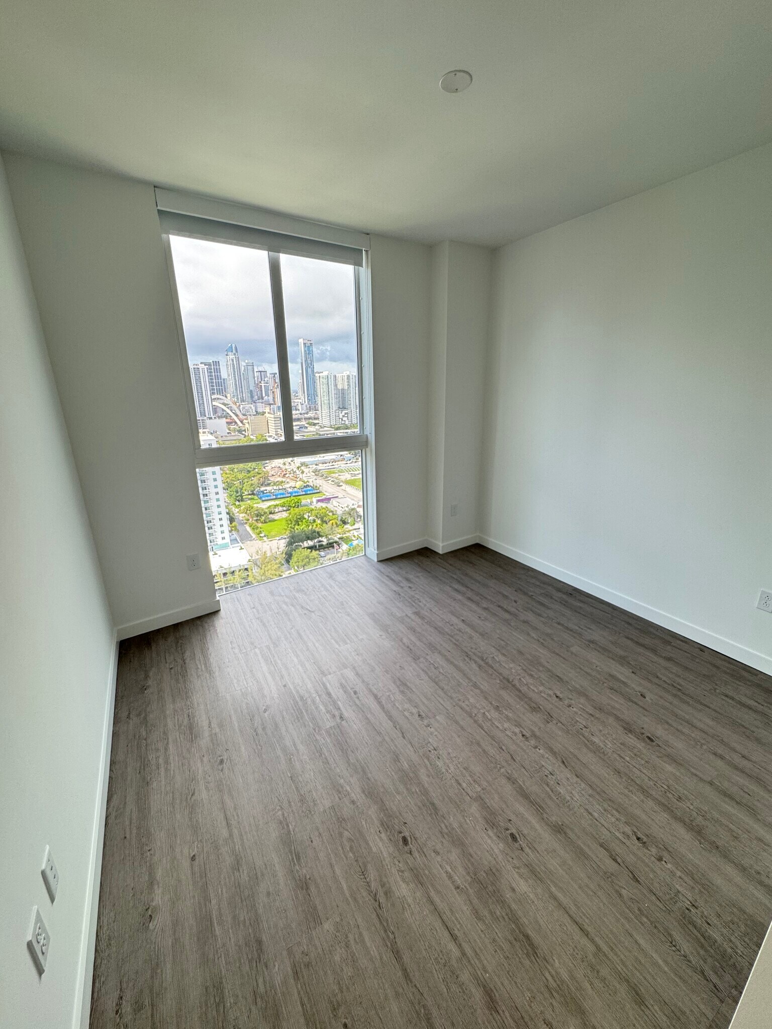 Master Bedroom - 132 NE 22nd St