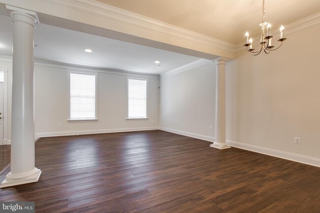 Building Photo - 7757 Crystal Brook Way