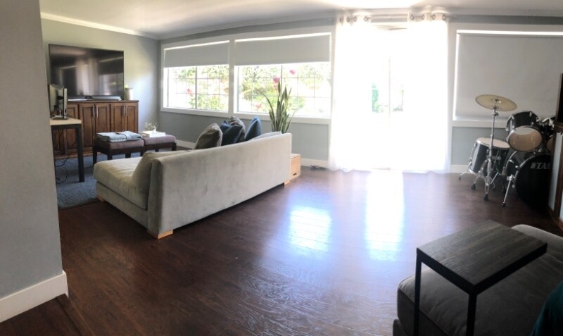 Building Photo - 23330 Victory Blvd