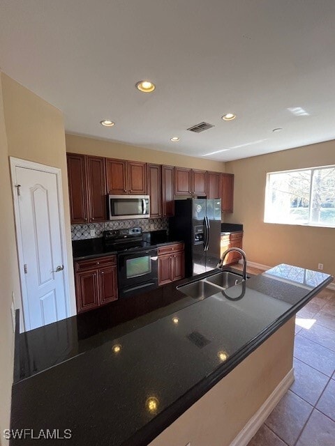 Building Photo - 10201 Olivewood Way