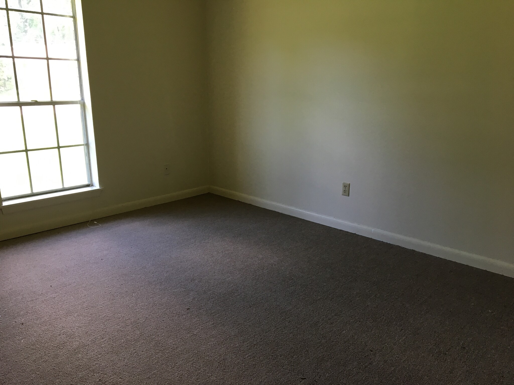 Bed 2 - 5629 Cross Timbers Dr