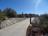 Building Photo - 5704 E Río Verde Vista Dr