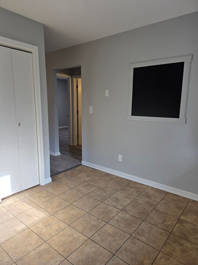 Building Photo - 1440 5th St