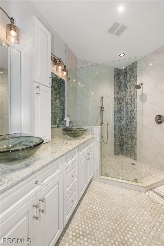 Building Photo - 11271 Tamarind Cay Ln