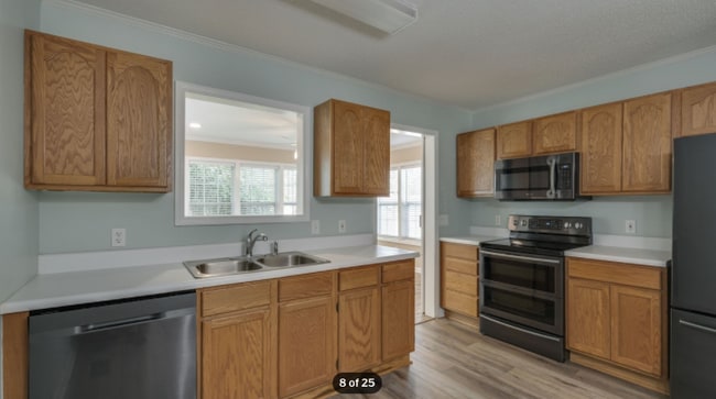 Building Photo - 305 Brittany Park Pl