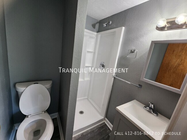 Building Photo - 540 Reed St