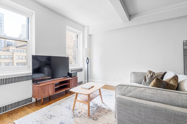 Building Photo - 20 Park Ave