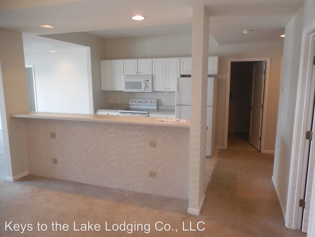 Building Photo - 142 Palisades Dr