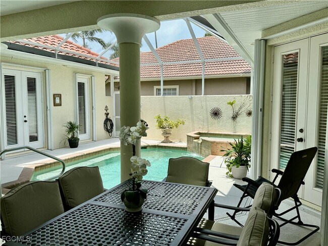 Building Photo - 1740 Ludlow Rd